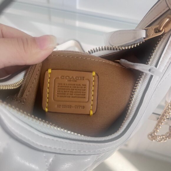 COACH Women's New Crescent-Shaped Bag with Round Ring Chain Shoulder/Crossbody S - Picture 9 of 9